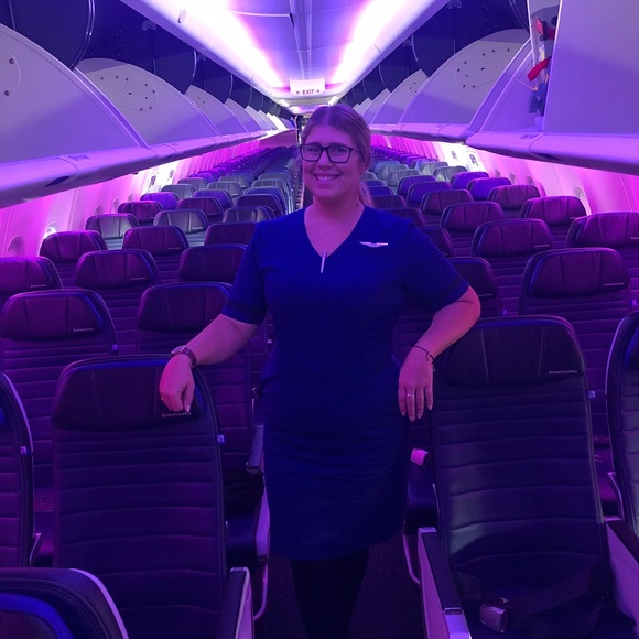 Meet your Posher, Michelle - Picture 2 of 3